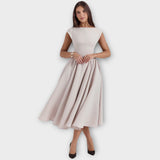 Victoria - Vestido Midi Elegante