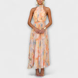Vestido largo tipo halter con estampado de acuarela