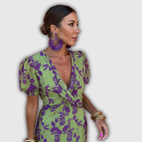 Vera | Vestido midi cruzado floral con mangas abullonadas
