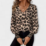 Blusa Elegante con Estampado de Leopardo