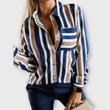 Emily – Casual y relajada: La blusa a rayas
