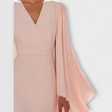 Rachel - Vestido midi rosa claro con cuello en V y mangas de gasa