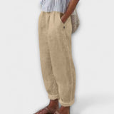 Clara – Pantalón con cintura suave y prácticos bolsillos laterales