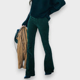 Pantalones Chloe I Cord de pierna acampanada