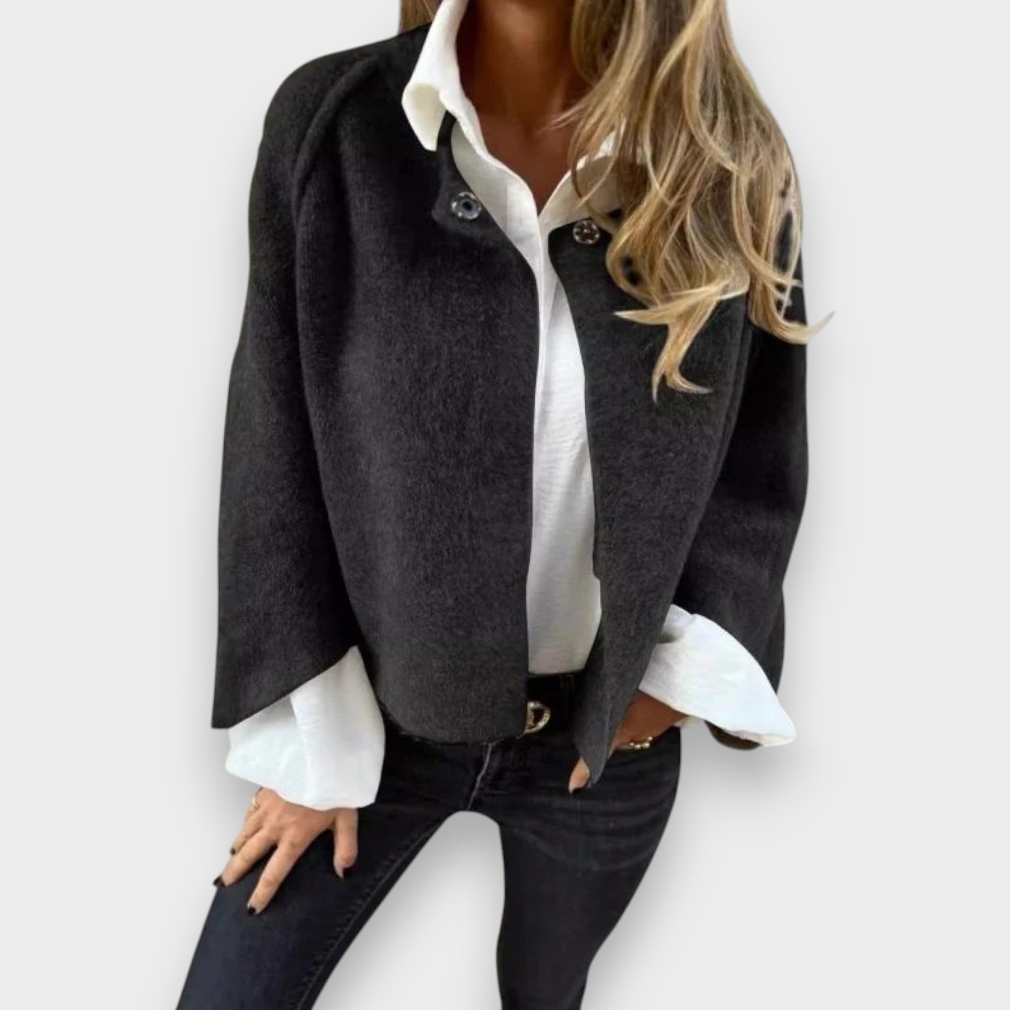 Annie | Chaqueta Corta con Elegantes Mangas Acampanadas