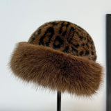 Amarah | Gorro de Pelo Sintético con Estampado de Leopardo