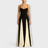 Ember - Elegancia clásica: Vestido maxi con paneles de tul y corte A