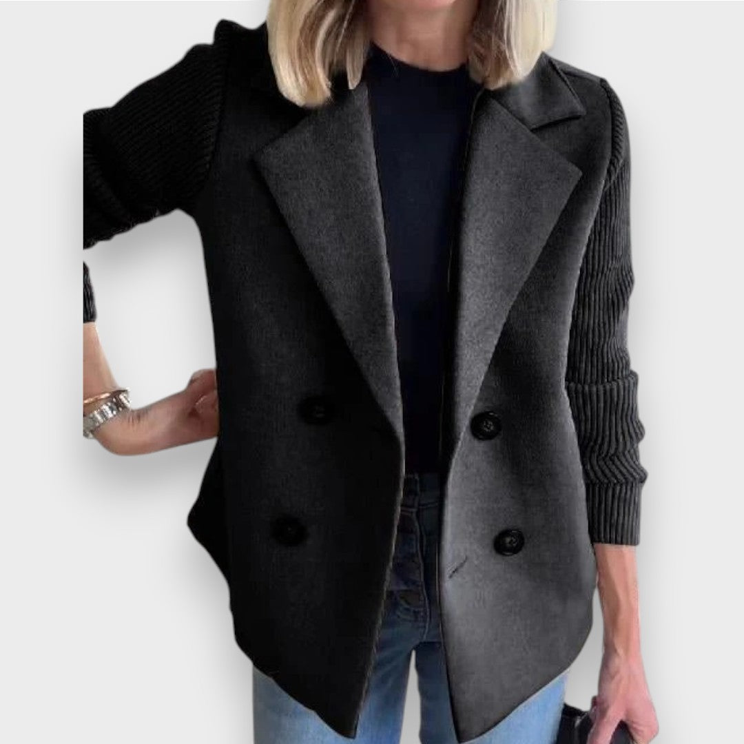 Amora | Elegante Cárdigan con Mangas