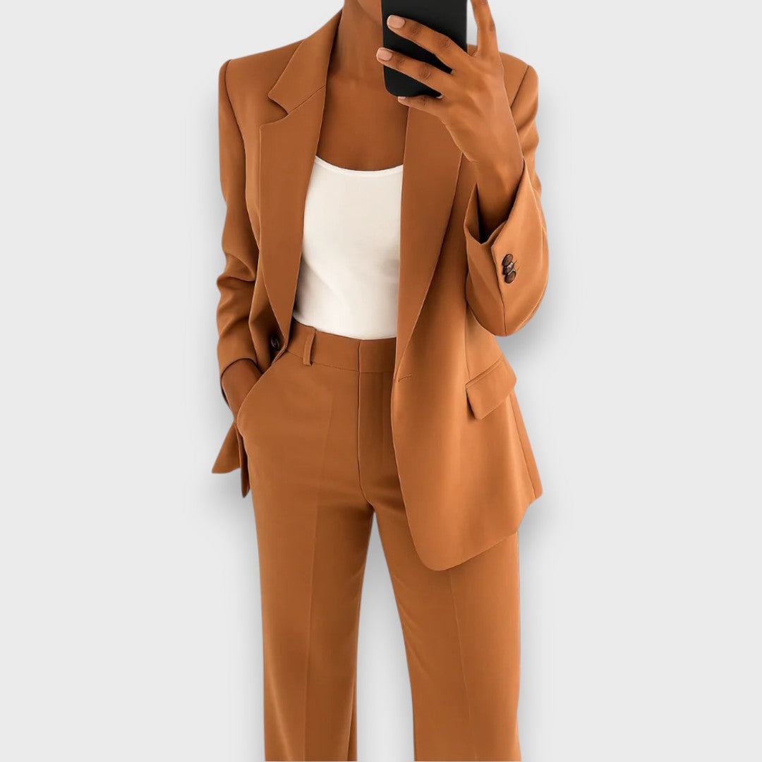 Valmere | Traje de dos piezas para mujer