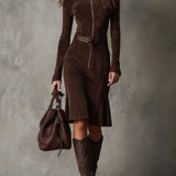 Vestido midi Cambria Luxe Suede con cremallera delantera