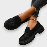 Jasmine | Botas de piel acharolada con plataforma y estampado de leopardo