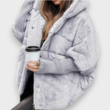 Frida | Abrigo acolchado oversize de patchwork con capucha