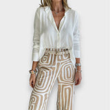 Aurora | Conjunto elegante de pantalón con blusa y cinturón