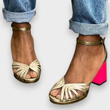 Elisa | Sandalias clásicas con tiras doradas